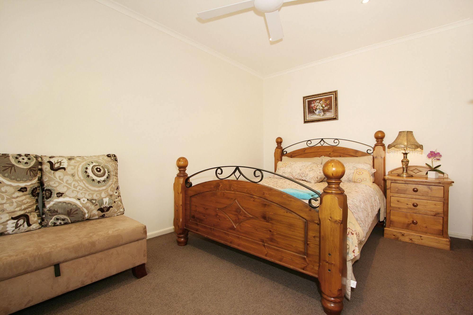 Lisson Holiday Rental เมลเบิร์น ภายนอก รูปภาพ